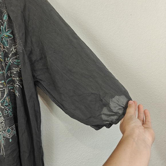 Johnny Was Grey Blue Embroidered Tunic Top, Size LG Bohemian Lagenlook Boho - Picture 6 of 14